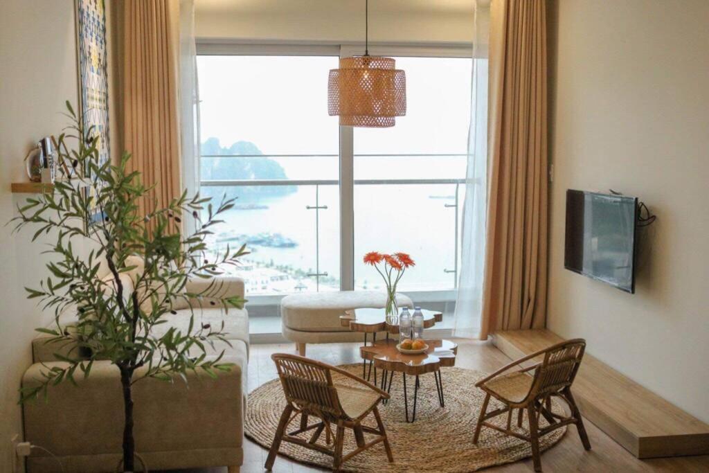 Bom Homes- The Sapphire Ha Long Residence Apartment エクステリア 写真